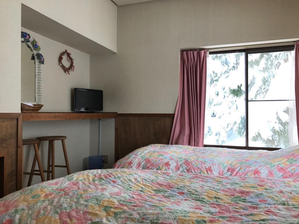 North Point Lodge Minamiuonuma Екстериор снимка